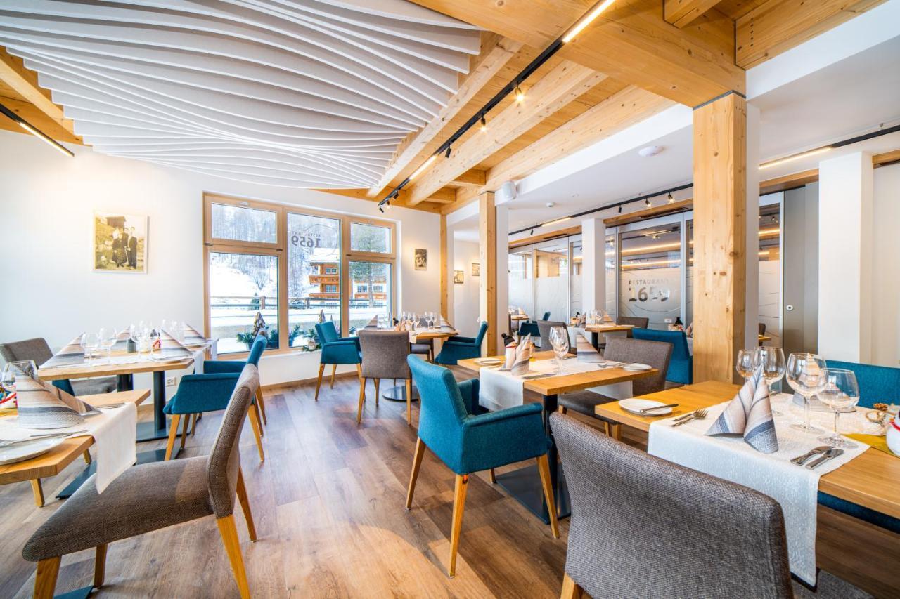 Hotel Kristall Saas-Almagell Ngoại thất bức ảnh