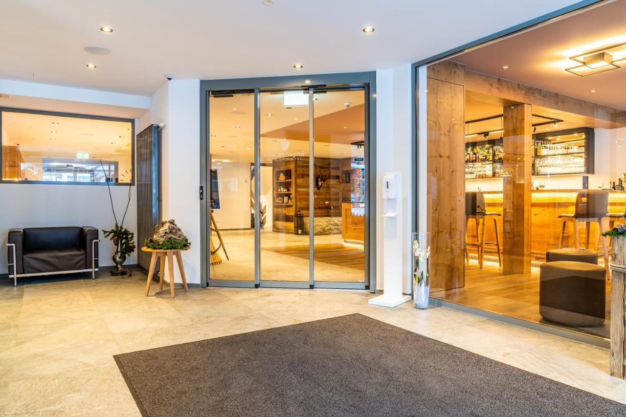 Hotel Kristall Saas-Almagell Ngoại thất bức ảnh