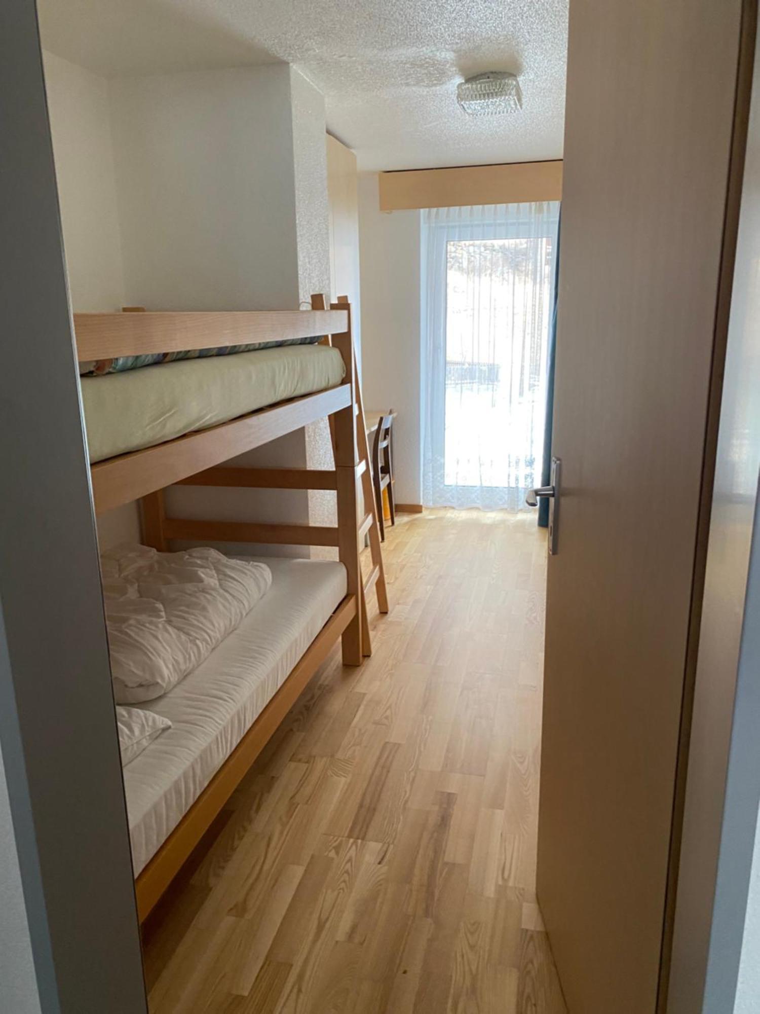 Hotel Kristall Saas-Almagell Ngoại thất bức ảnh