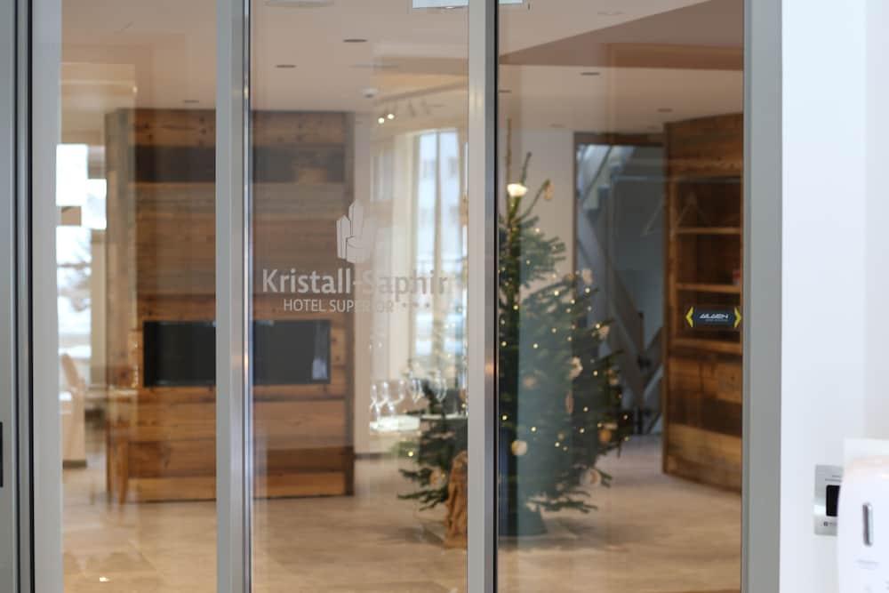 Hotel Kristall Saas-Almagell Ngoại thất bức ảnh